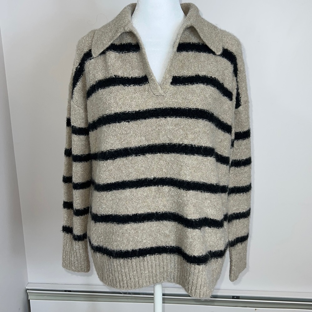 LOFT NWT collared sweater size medium tan with black stripes size medium